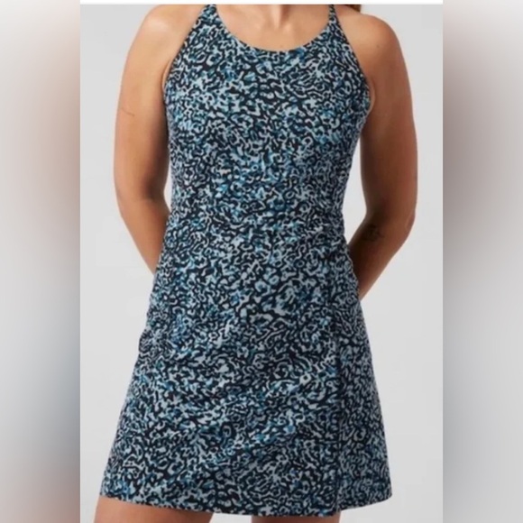 Athleta Infinity Dress with built in Shorts M - Picture 1 of 11